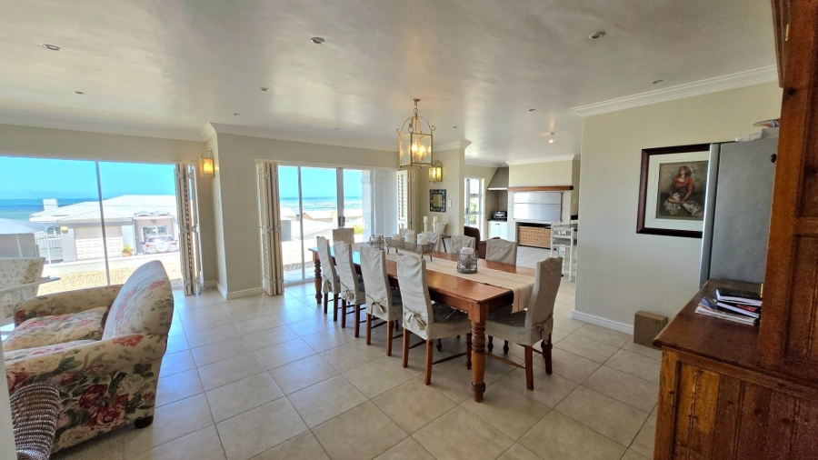 6 Bedroom Property for Sale in Franskraal Western Cape